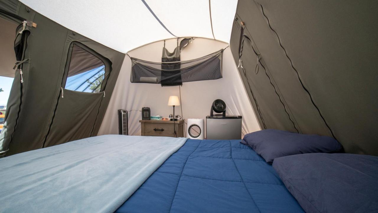 Funstays Glamping Setup Tent In Rv Park #2 Ok-T2 모아브 외부 사진